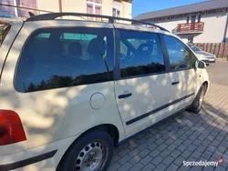 Beżowy Używany 2008 VW Sharan Minivan | 25 000 zł