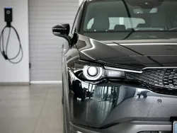 Czarny Używany 2023 Mazda MX30 SUV | 144 500 zł (Dość drogi)