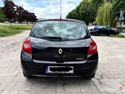 Czarny Używany 2008 Renault Clio II Hatchback | 6900 zł (Uczciwa cena)