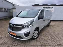 Srebrny Używany 2018 Opel Vivaro Essentia Van | 58 917 zł (Dobra cena)