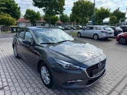 Szary Używany 2017 Mazda 3 Hatchback | 37 900 zł (Dobra cena)