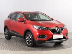 Czerwony Używany 2021 Renault Kadjar SUV | 72 999 zł (Uczciwa cena)