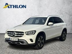 Biały Używany 2022 Mercedes GLC300 SUV | 157 300 zł (Super Cena)