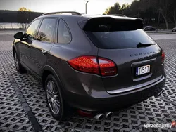 Beżowy Używany 2011 Porsche Cayenne Turbo SUV | 79 999 zł