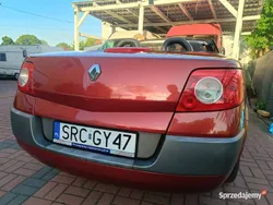 Pomarańczowy Używany 2005 Renault Mégane Cabriolet Kabriolet | 8990 zł
