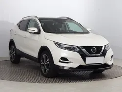 Biały Używany 2018 Nissan Qashqai SUV | 65 499 zł (Dość drogi)