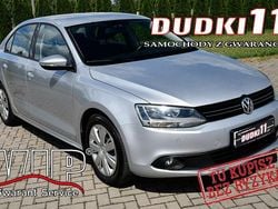 Srebrny Używany 2011 VW Jetta Sedan/Limuzyna | 17 900 zł (Uczciwa cena)