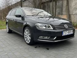 Grafitowy (metalik) Używany 2012 VW Passat Kombi | 36 900 zł (Uczciwa cena)
