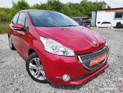 Bordowy Używany 2014 Peugeot 208 Hatchback | 26 900 zł (Uczciwa cena)