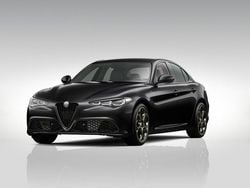 Lakier metalizowany czarny volcano black Nowe 2025 Alfa Romeo Giulia Sedan/Limuzyna | 225 222 zł (Dobra cena)