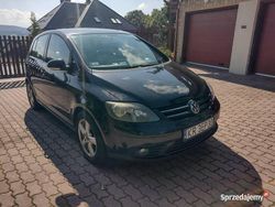 Czarny Używany 2006 VW Golf V Sedan/Limuzyna | 9500 zł (Uczciwa cena)