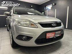 Srebrny (metalik) Używany 2008 Ford Focus Kombi | 12 999 zł (Dość drogi)