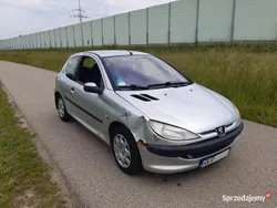 Srebrny Używany 2002 Peugeot 206 Hatchback | 1400 zł