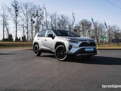 Srebrny Używany 2023 Toyota RAV4 Hybrid SUV | 179 999 zł (Uczciwa cena)