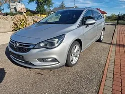 Srebrny Używany 2017 Opel Astra Kombi | 37 000 zł
