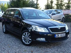 Czarny Używany 2011 Skoda Octavia Kombi | 26 900 zł (Uczciwa cena)