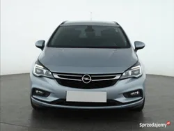 Niebieski Używany 2017 Opel Astra Kombi | 38 999 zł (Uczciwa cena)