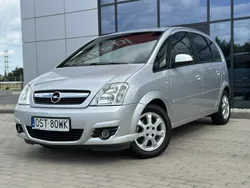 Srebrny (metalik) Używany 2006 Opel Meriva Minivan | 11 999 zł (Uczciwa cena)