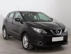 Czarny Używany 2017 Nissan Qashqai SUV | 47 999 zł (Dobra cena)
