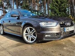 Czarny Używany 2013 Audi A4 S-Line Sedan/Limuzyna | 43 900 zł (Uczciwa cena)