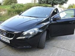 Czarny Używany 2014 Volvo V40 Kombi | 30 000 zł (Uczciwa cena)