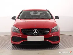 Czerwony Używany 2018 Mercedes CLA180 Sedan/Limuzyna | 73 999 zł (Super Cena)