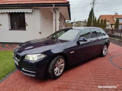 Granatowy Używany 2014 BMW 520 Kombi | 51 900 zł (Dobra cena)