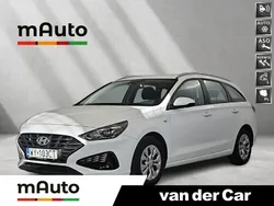 Biały Używany 2022 Hyundai i30 Classic Kombi | 68 900 zł (Uczciwa cena)