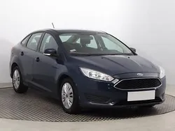 Niebieski Używany 2018 Ford Focus Sedan/Limuzyna | 29 999 zł (Super Cena)
