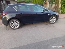 Używany 2009 Opel Astra Sport | 10 500 zł (Uczciwa cena)