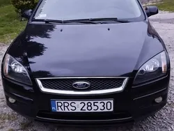 Czarny Używany 2007 Ford Focus Kombi | 8500 zł