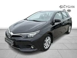 Czarny Używany 2016 Toyota Auris Comfort Hatchback | 49 900 zł (Uczciwa cena)