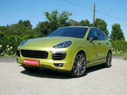 Zielony Używany 2016 Porsche Cayenne Platinum Edition SUV | 189 900 zł