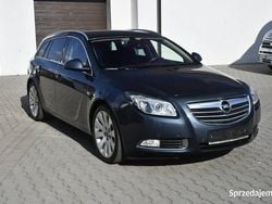 Niebieski ciemny (metalik) Używany 2009 Opel Insignia Kombi | 20 900 zł (Uczciwa cena)