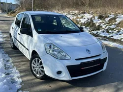 Biały Używany 2012 Renault Clio IV Hatchback | 19 999 zł
