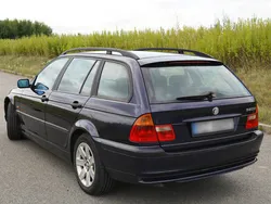 Inny kolor Używany 2001 BMW 320 Kombi | 9000 zł (Uczciwa cena)
