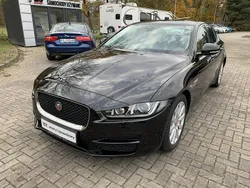 Czarny Używany 2017 Jaguar XE Sedan/Limuzyna | 79 900 zł (Drogi)