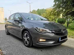 Inny kolor Używany 2019 Opel Astra Sedan/Limuzyna | 64 900 zł (Dość drogi)