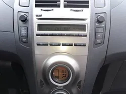 Beżowy Używany 2010 Toyota Yaris Sedan/Limuzyna | 17 900 zł (Uczciwa cena)