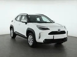 Biały Używany 2022 Toyota Yaris Cross SUV | 84 999 zł (Uczciwa cena)