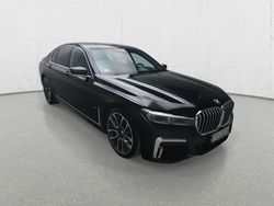Czarny Używany 2019 BMW 750 Sedan/Limuzyna | 155 129 zł