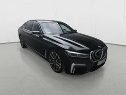 Czarny Używany 2019 BMW 750 Sedan/Limuzyna | 193 911 zł