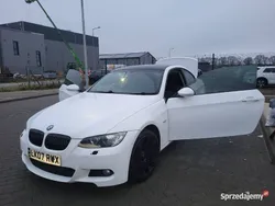 Biały Używany 2007 BMW 320 Coupe | 12 500 zł