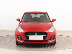 Czerwony Używany 2022 Suzuki Swift Hatchback | 57 999 zł (Uczciwa cena)