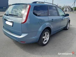 Niebieski Używany 2009 Ford Focus Kombi | 11 500 zł (Uczciwa cena)