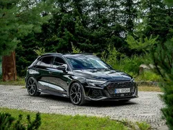 Czarny (metalik) Używany 2023 Audi RS3 Hatchback | 249 777 zł (Drogi)