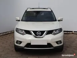 Biały Używany 2016 Nissan X-Trail SUV | 66 999 zł (Uczciwa cena)