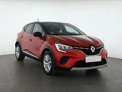Czerwony Używany 2021 Renault Captur SUV | 66 999 zł (Uczciwa cena)