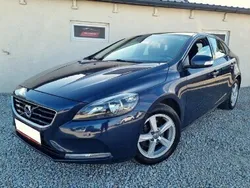 Inny kolor Używany 2013 Volvo V40 Kombi | 29 700 zł (Dobra cena)