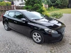 Czarny Używany 2016 Volvo V40 Kombi | 33 000 zł (Super Cena)